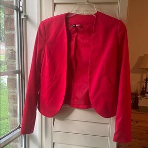 4/$25 SALE H&M Red Women's Blazer Cropped with Ruffle Back Detail Size 4